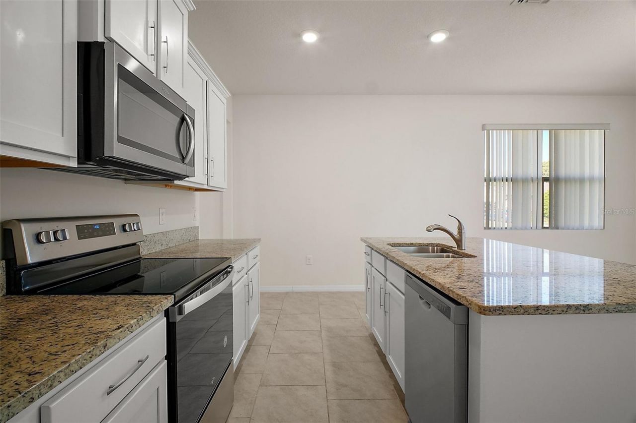 17386 Blazing Star Circle , Clermont, FL 34714 Photo