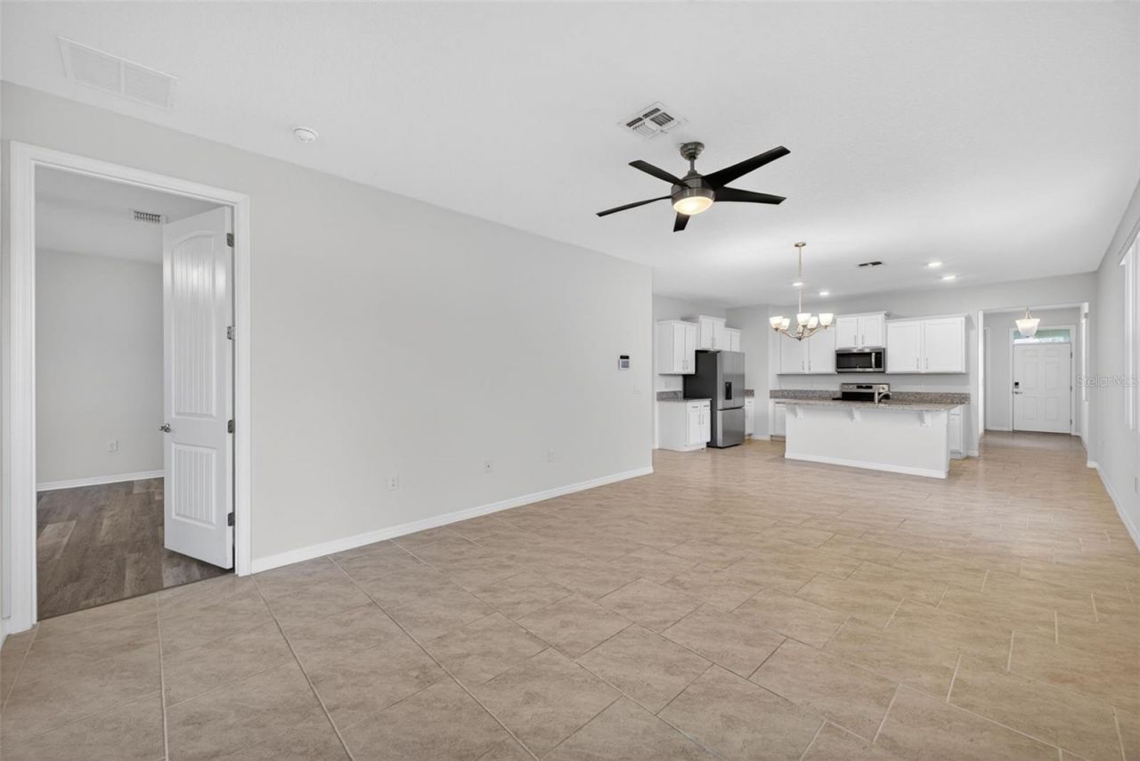 17386 Blazing Star Circle, Clermont, FL 34714 Photo