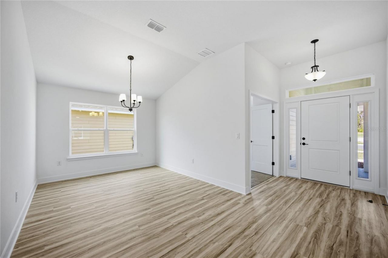2590 SW 250th Terrace , Newberry, FL 32669 Photo