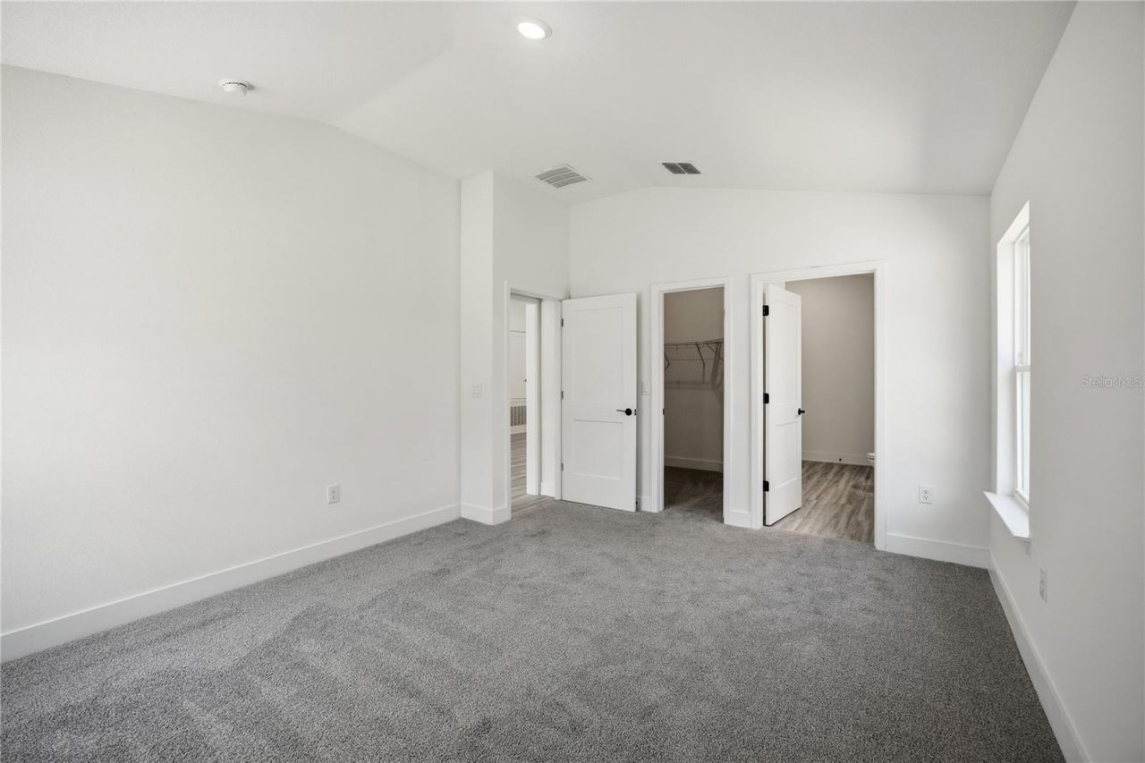 2590 SW 250th Terrace , Newberry, FL 32669 Photo