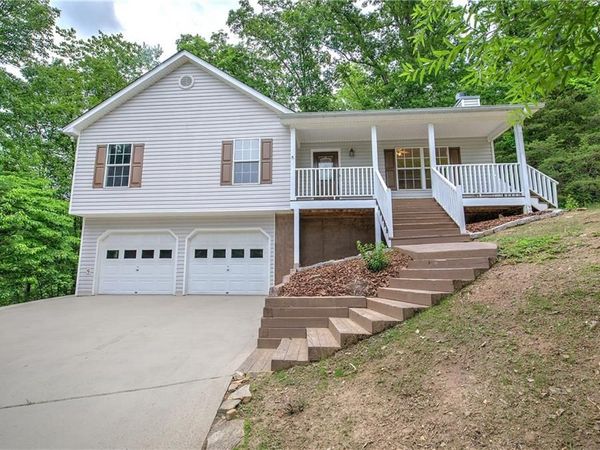 302 Crystal Creek Drive , Jasper, GA 30143