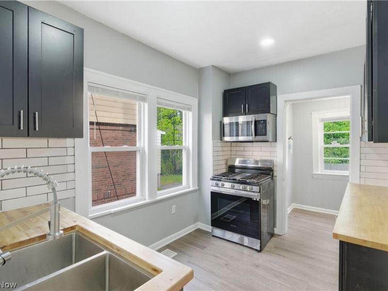 3395 Euclid Heights Boulevard , Cleveland Heights, OH 44118 Photo 28