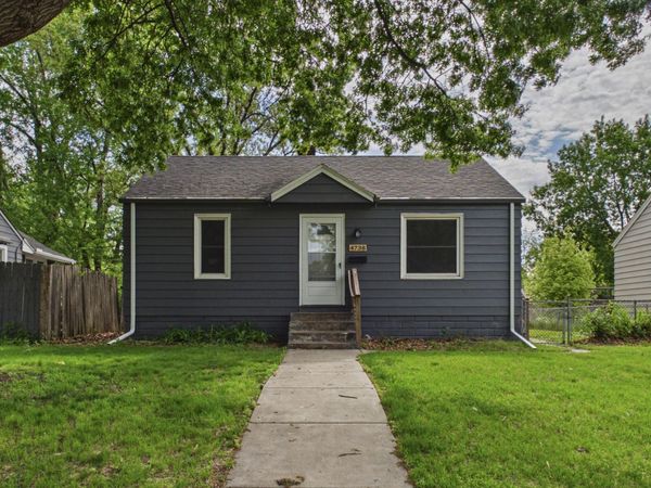 4738 Fremont Avenue N, Minneapolis, MN 55430