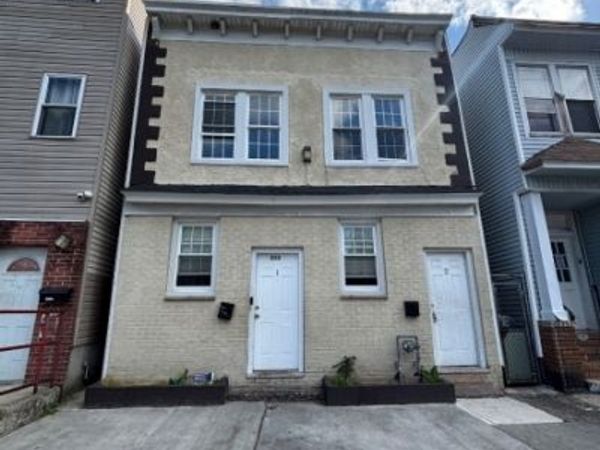 233 Rhode Island Ave, East Orange, NJ 07018