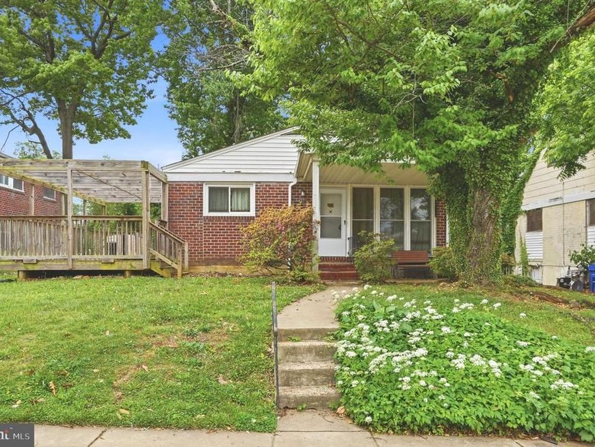 5908 Winner Avenue, Baltimore, MD 21215 Main Photo