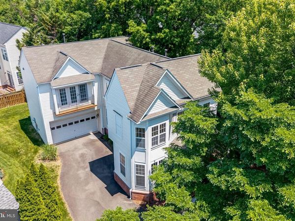 40396 MILFORD DRIVE , BROADLANDS, VA 20148