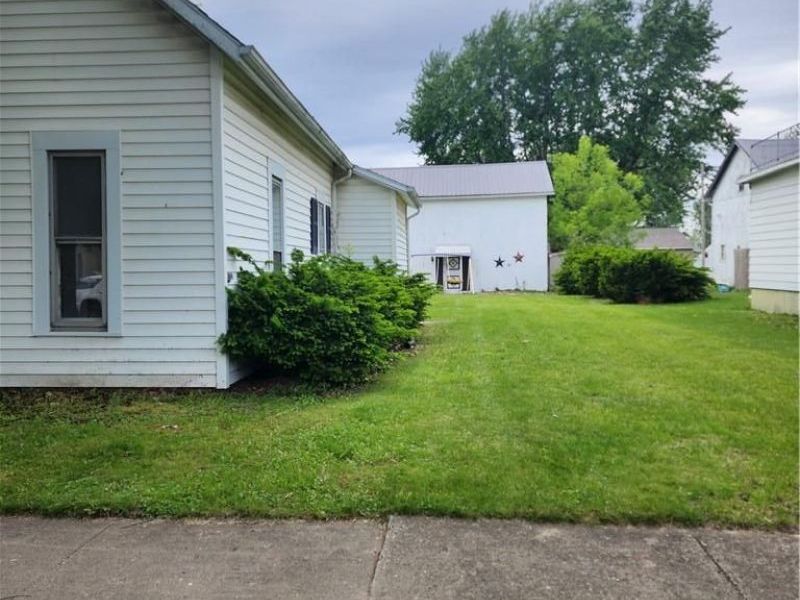 301 N Main Street, Eldorado, OH 45321 Photo 3