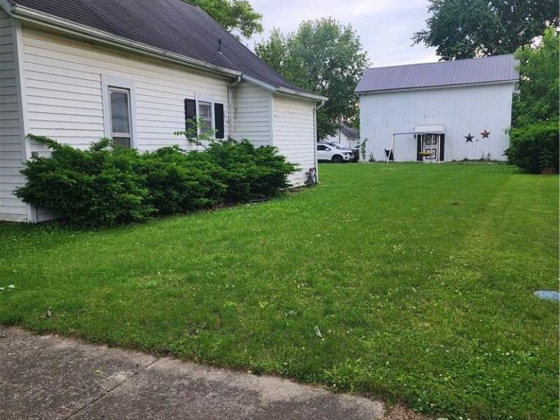 301 N Main Street, Eldorado, OH 45321 Photo 5