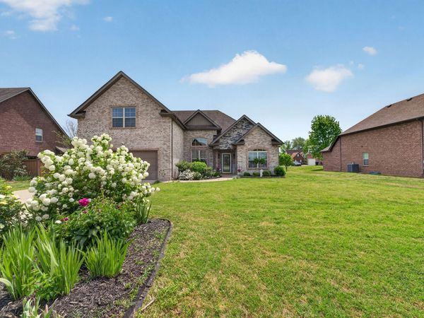 1640 Drayton Drive , Murfreesboro, TN 37130