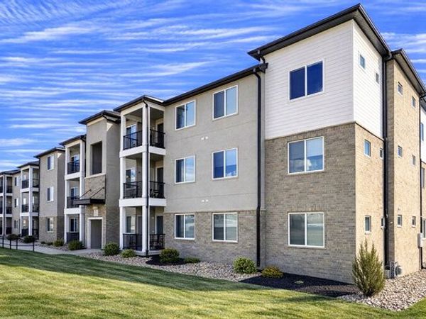 13536 S POOLE DR W, Unit E302, Riverton, UT 84096