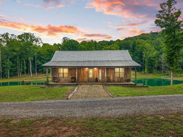 499 County Road 740, Riceville, TN 37370