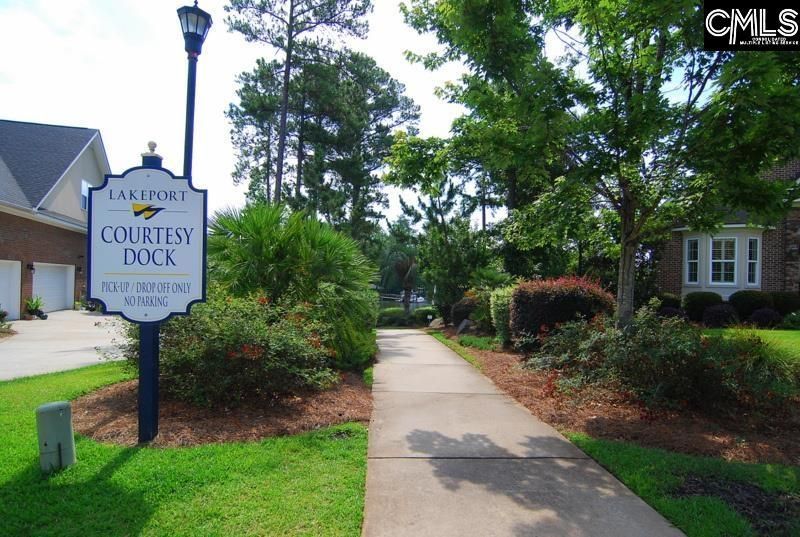 149 Lakeport Drive Photo 9