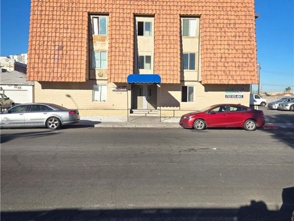 305 N 10th Street , Unit 20, Las Vegas, NV 89101