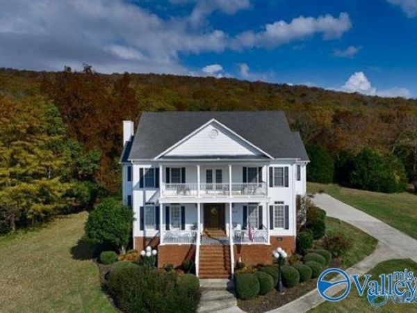 310 Mountain Lane, Gurley, AL 35748
