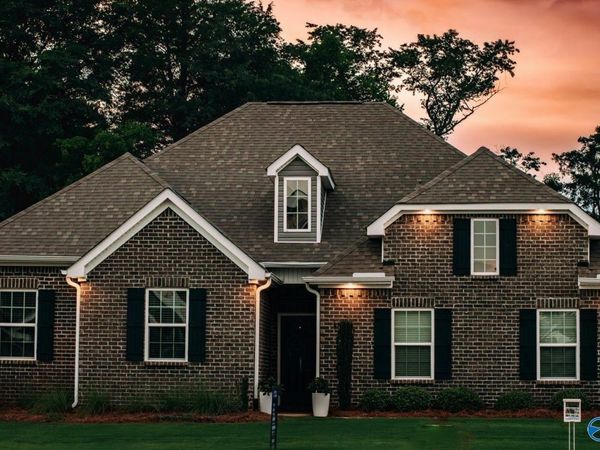 309 Creek Grove Avenue, New Market, AL 35761