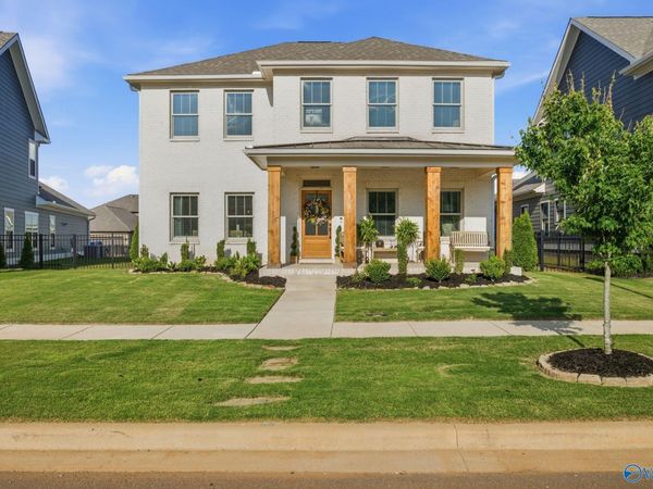 1612 Bridgedale Street NE, Huntsville, AL 35811