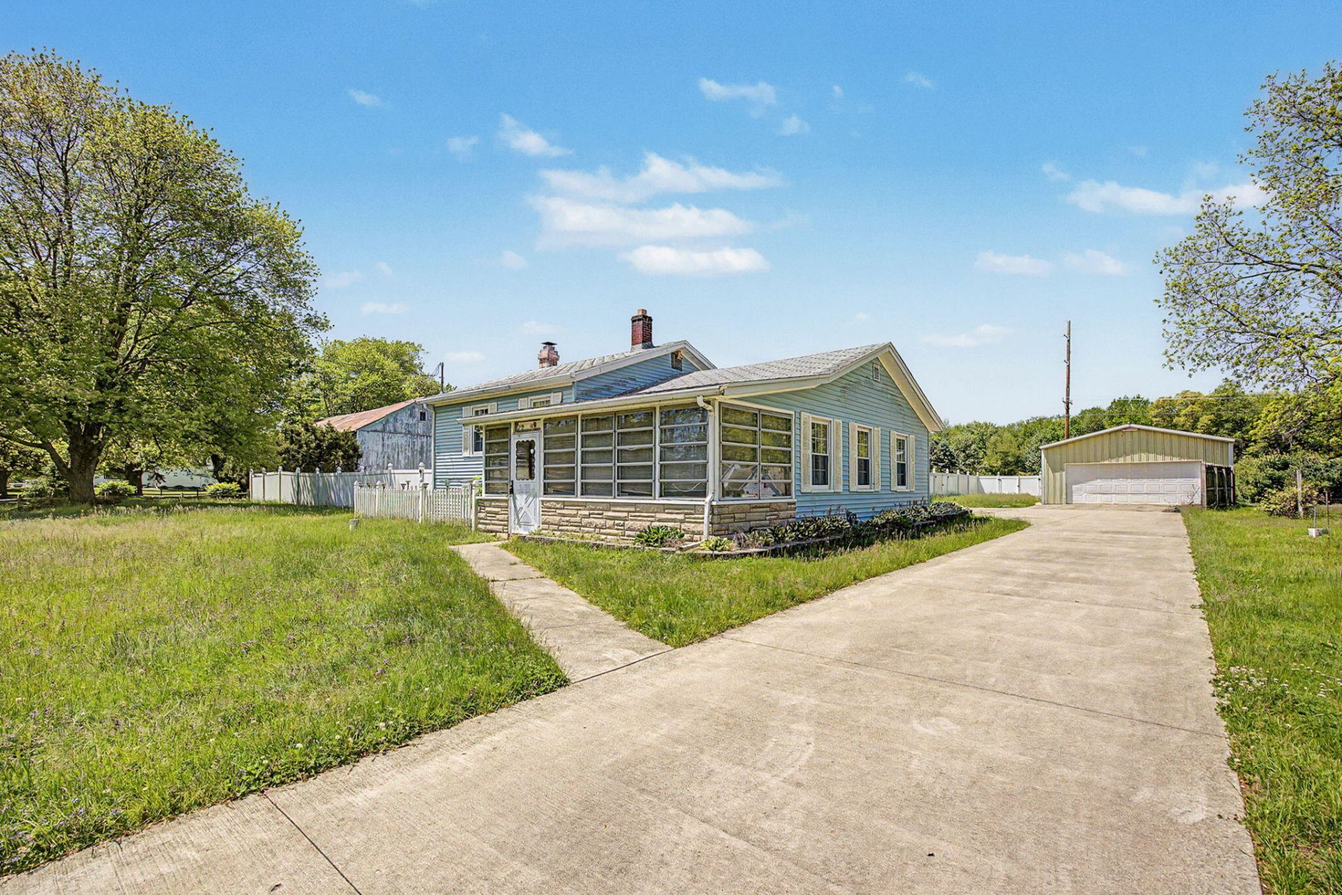 11595 4 Mile Road, Battle Creek, MI 49015 Main Photo