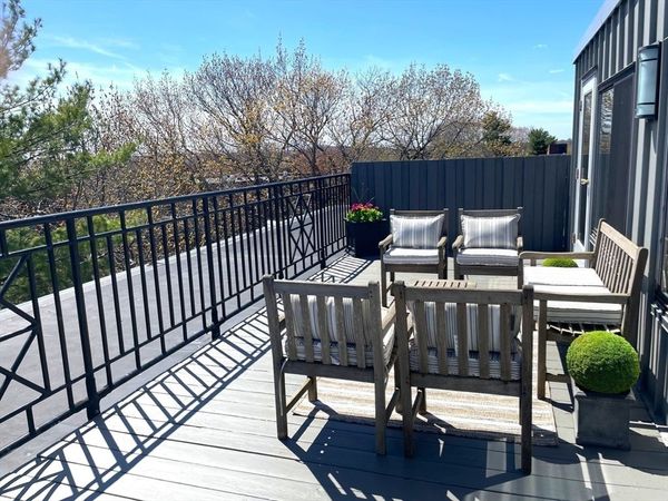 200 Ledgewood Drive, Unit 601 PH, Stoneham, MA 02180