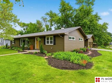 8605 N 57 Street, Omaha, NE 68152