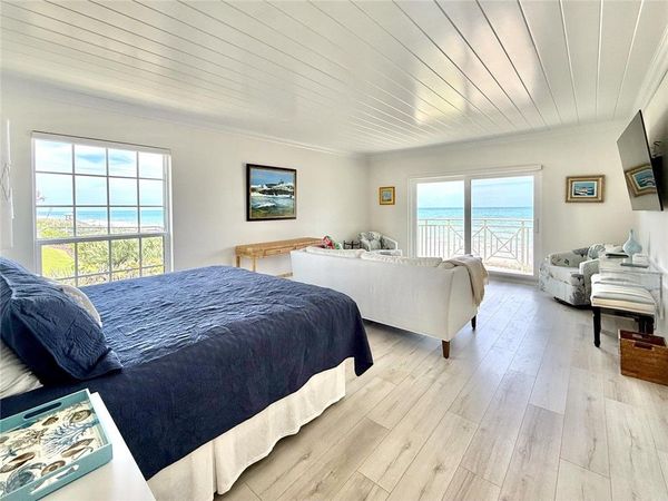 400 Beach Road, Unit 246, Indian River Shores, FL 32963