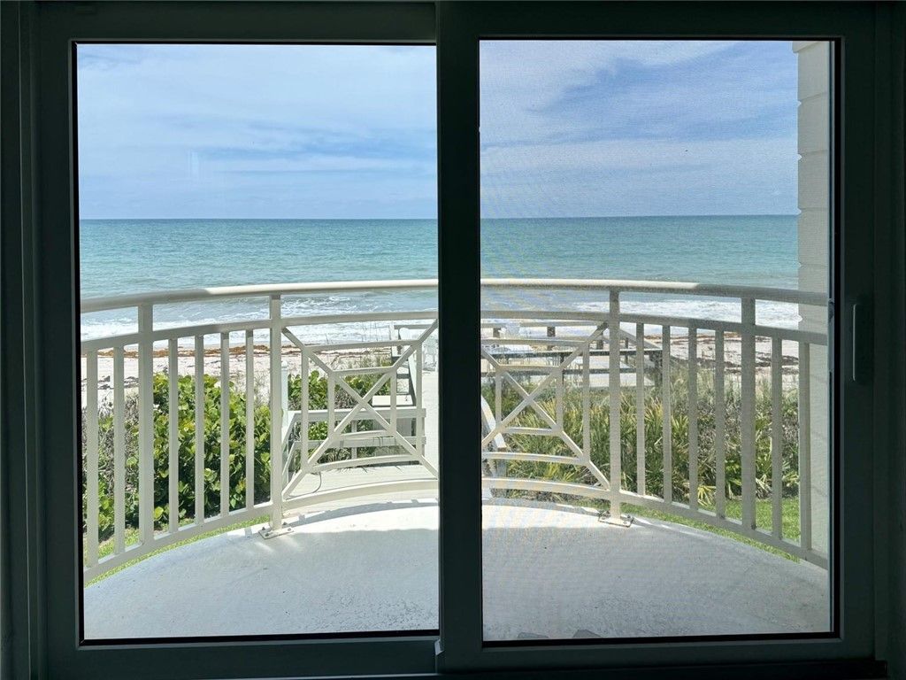 400 Beach Road, Unit 246, Indian River Shores, FL 32963 Photo