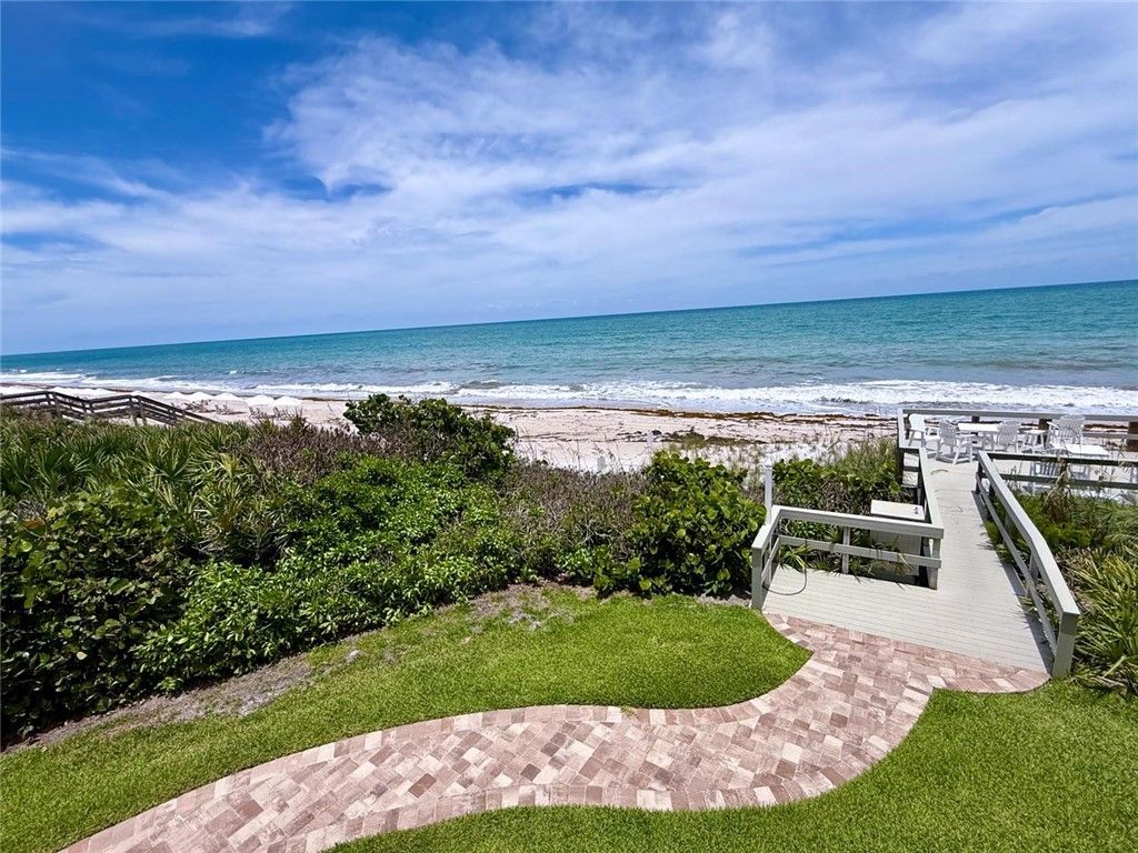 400 Beach Road, Unit 246, Indian River Shores, FL 32963 Photo