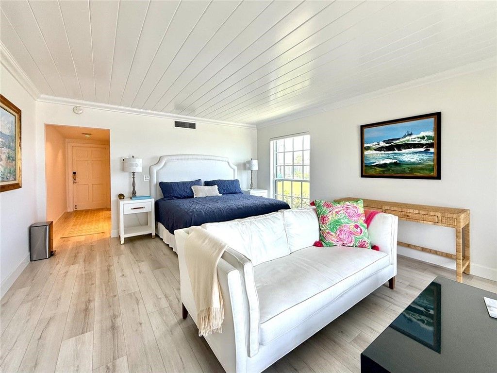 400 Beach Road, Unit 246, Indian River Shores, FL 32963 Photo