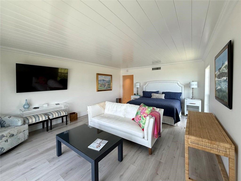 400 Beach Road, Unit 246, Indian River Shores, FL 32963 Photo
