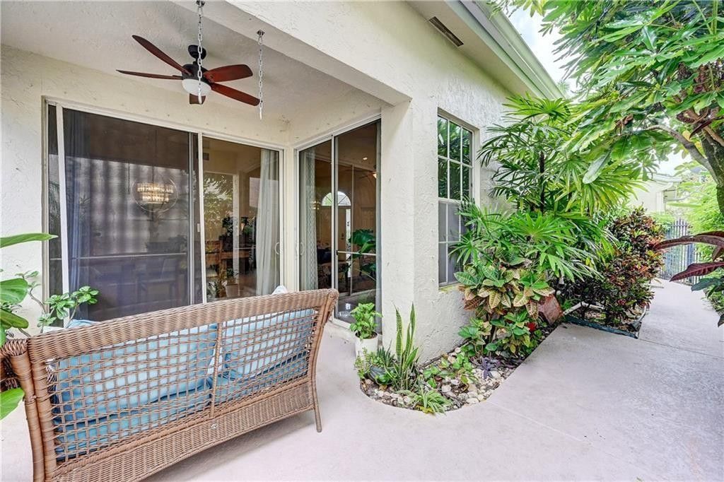 8171 Hampton Wood Drive, Boca Raton, FL 33433 Photo
