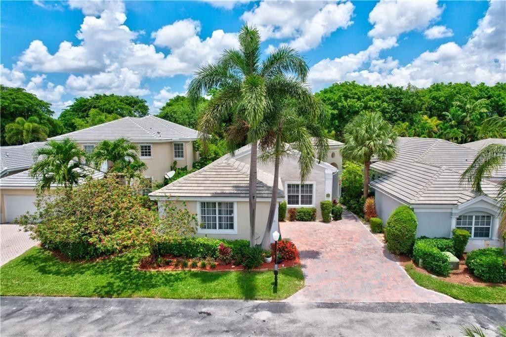 8171 Hampton Wood Drive, Boca Raton, FL 33433 Photo