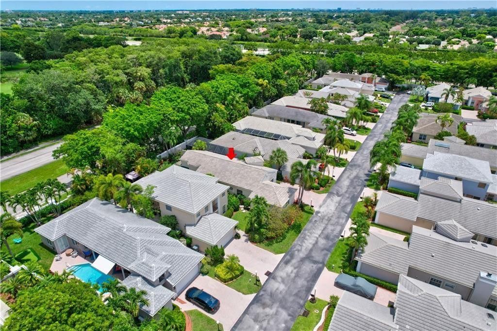 8171 Hampton Wood Drive, Boca Raton, FL 33433 Photo