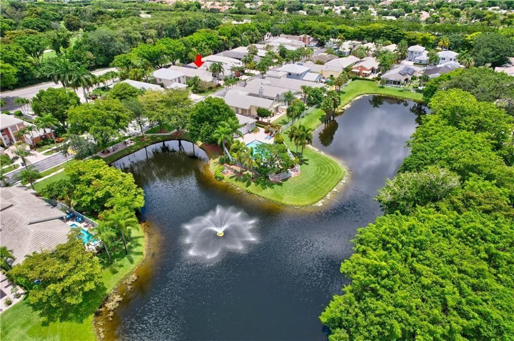 8171 Hampton Wood Drive, Boca Raton, FL 33433 Photo