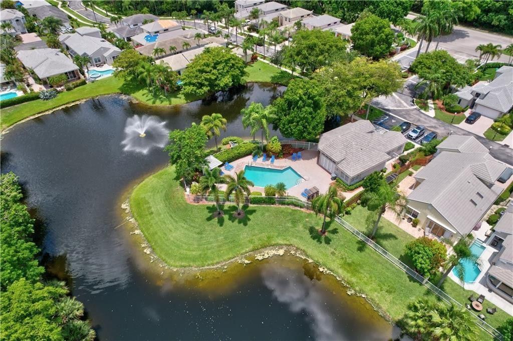 8171 Hampton Wood Drive, Boca Raton, FL 33433 Photo