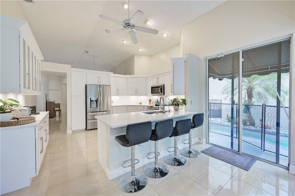 8171 Hampton Wood Drive, Boca Raton, FL 33433 Photo