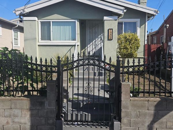 1324 103rd Ave, Oakland, CA 94603