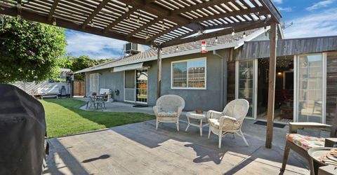 747 Foxfire Dr, Manteca, CA 95337 Photo