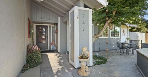 747 Foxfire Dr, Manteca, CA 95337 Photo