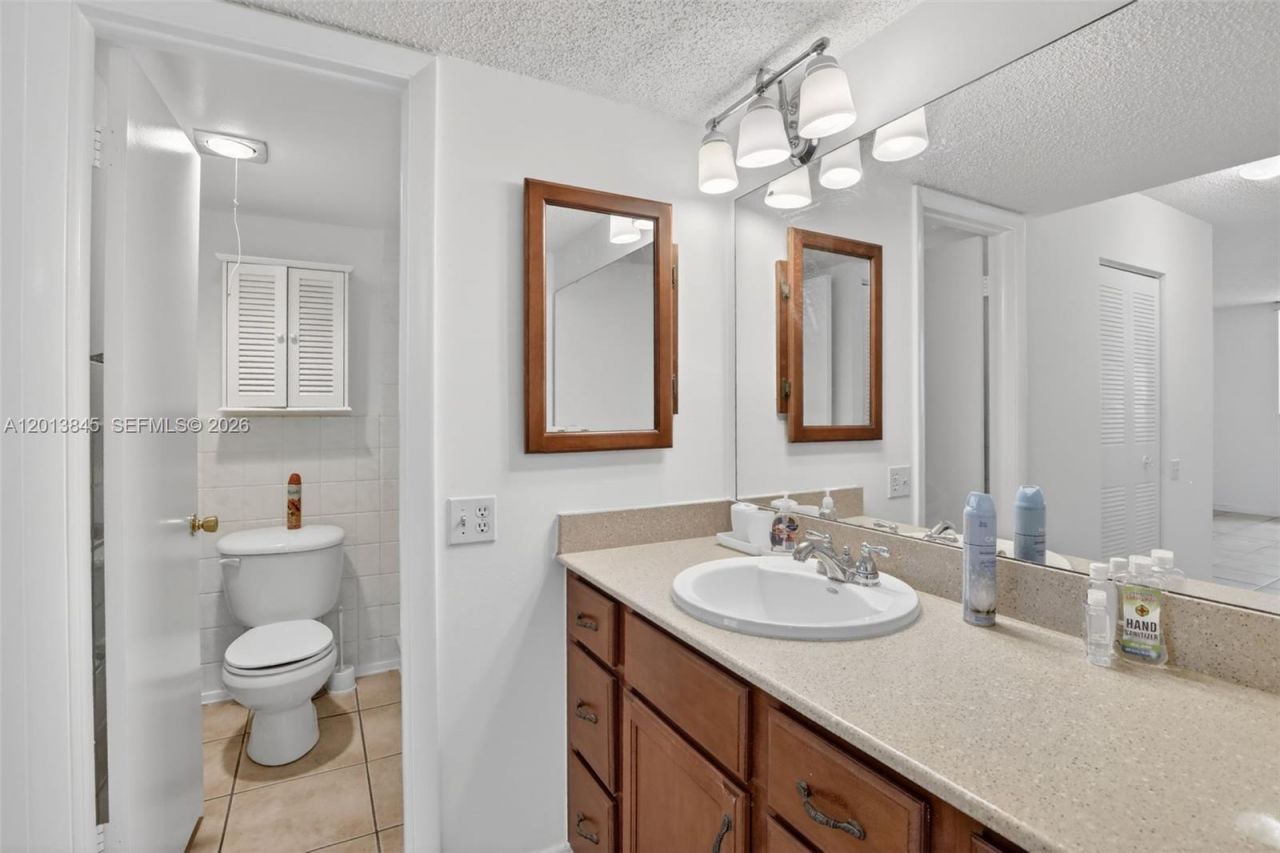 9090 Lime Bay Blvd, Unit 203, Tamarac, FL 33321 Photo
