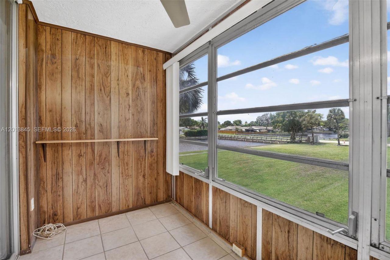 9090 Lime Bay Blvd, Unit 203, Tamarac, FL 33321 Photo