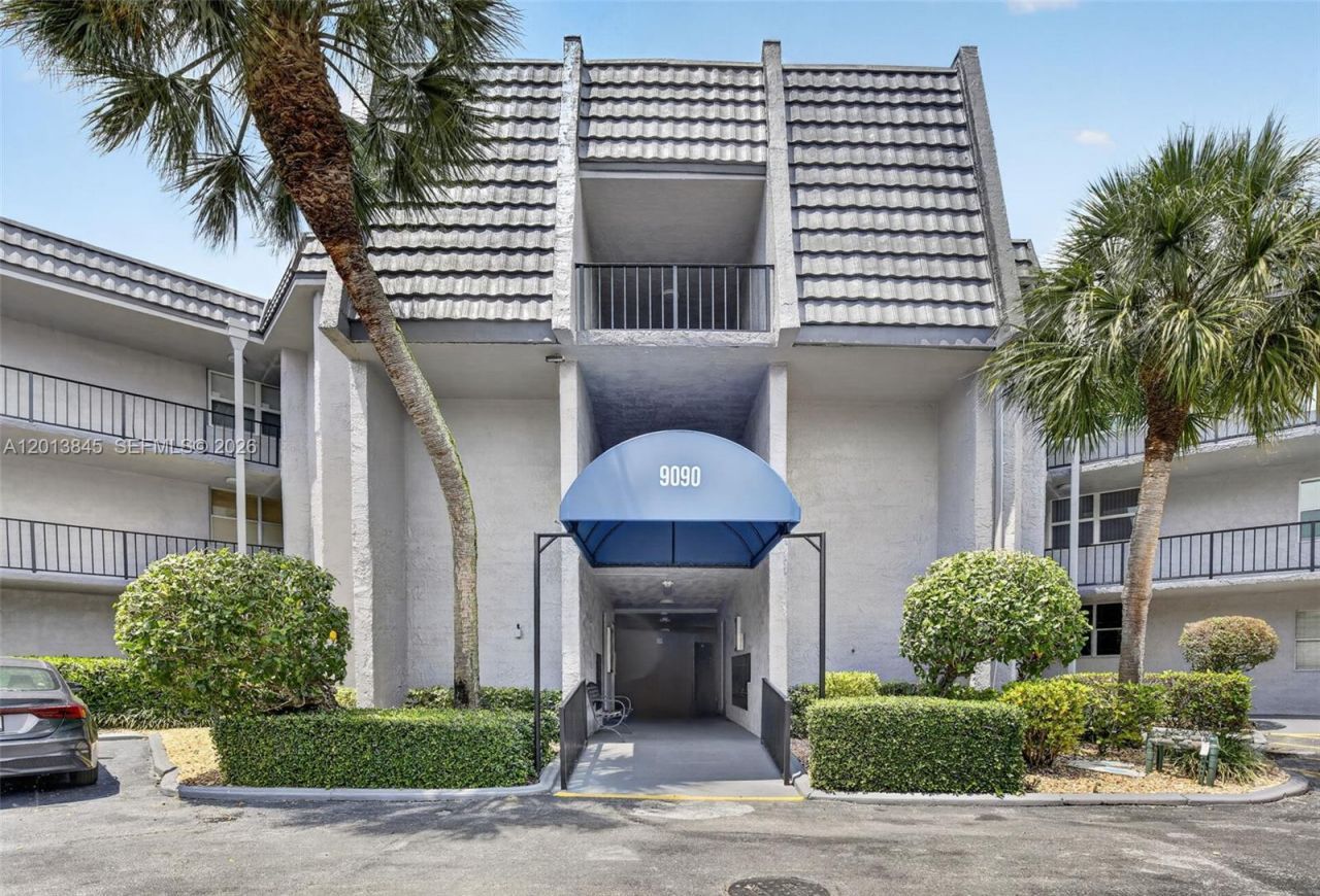 9090 Lime Bay Blvd, Unit 203, Tamarac, FL 33321 Photo