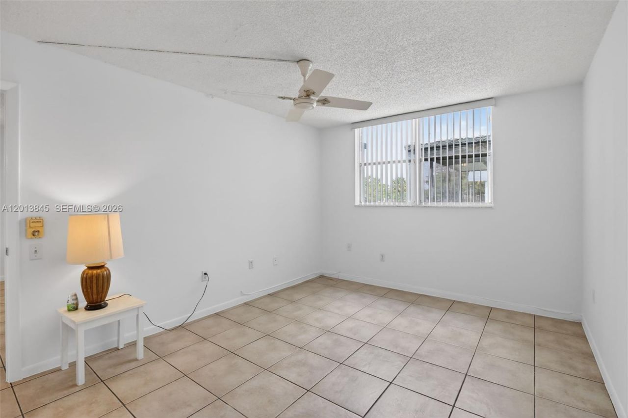 9090 Lime Bay Blvd, Unit 203, Tamarac, FL 33321 Photo