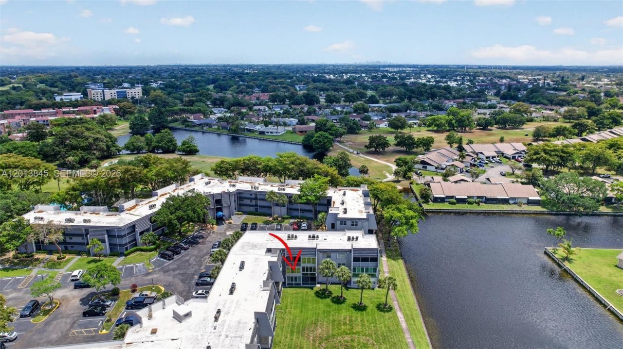 9090 Lime Bay Blvd, Unit 203, Tamarac, FL 33321 Photo