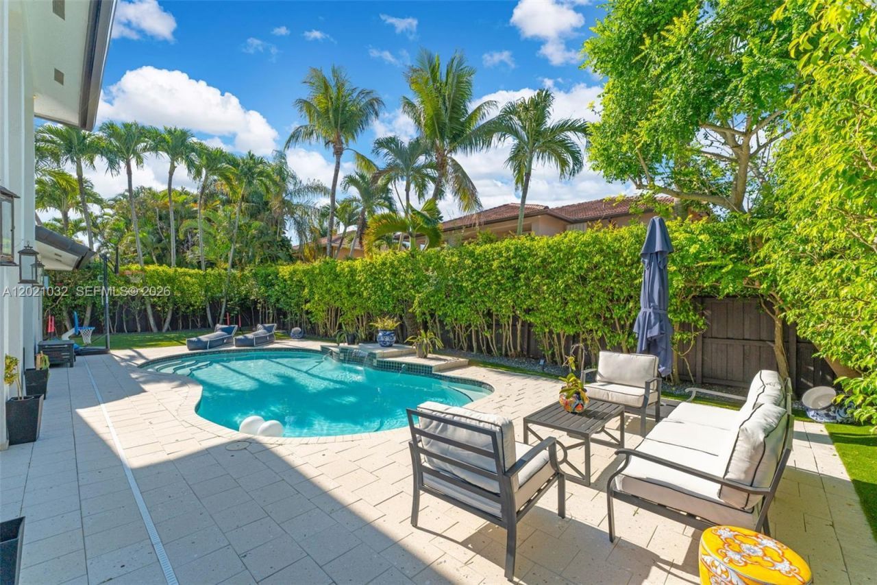 15742 SW 102nd Lane, Miami, FL 33196 Photo