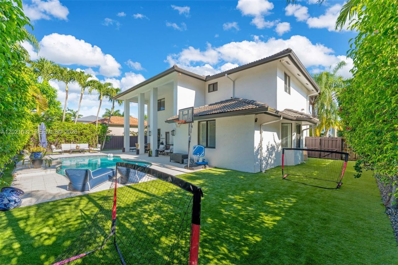 15742 SW 102nd Lane, Miami, FL 33196 Photo