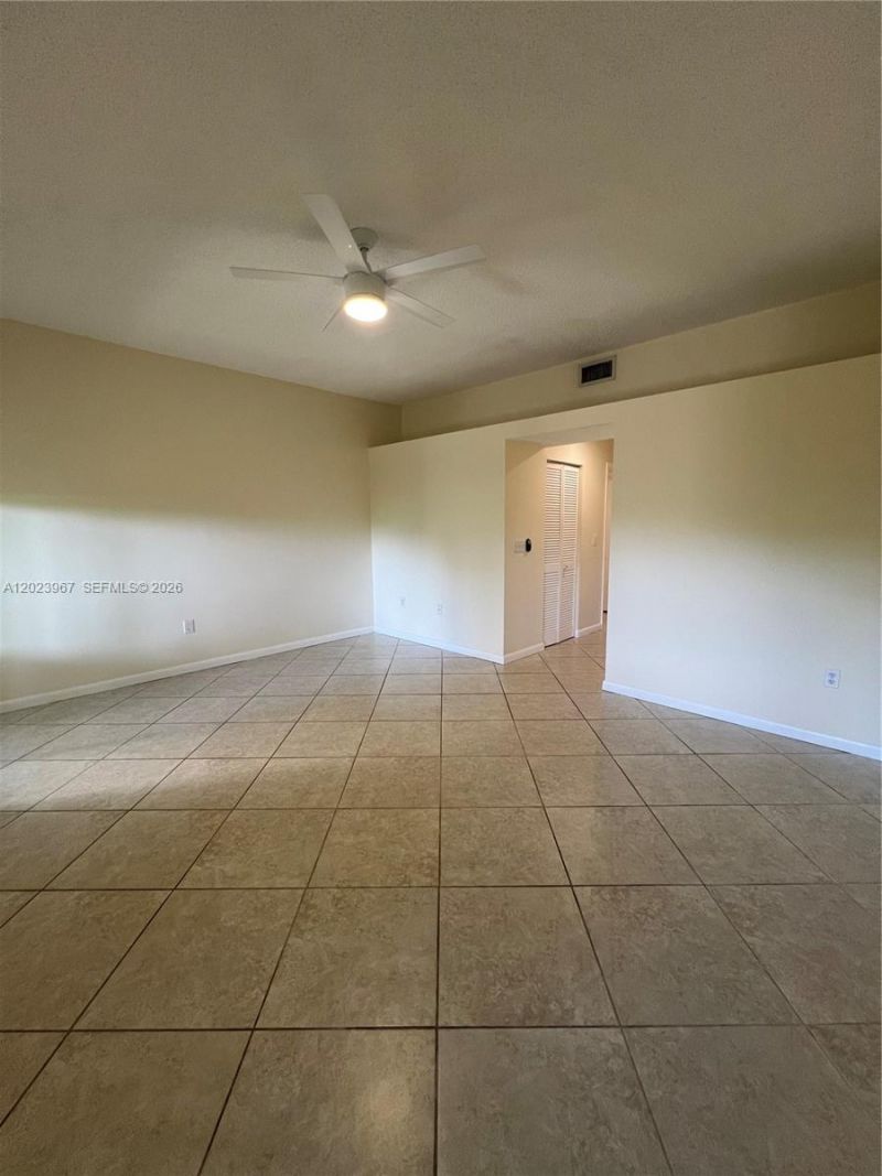 16373 Malibu Dr , Unit 51, Weston, FL 33326 Photo