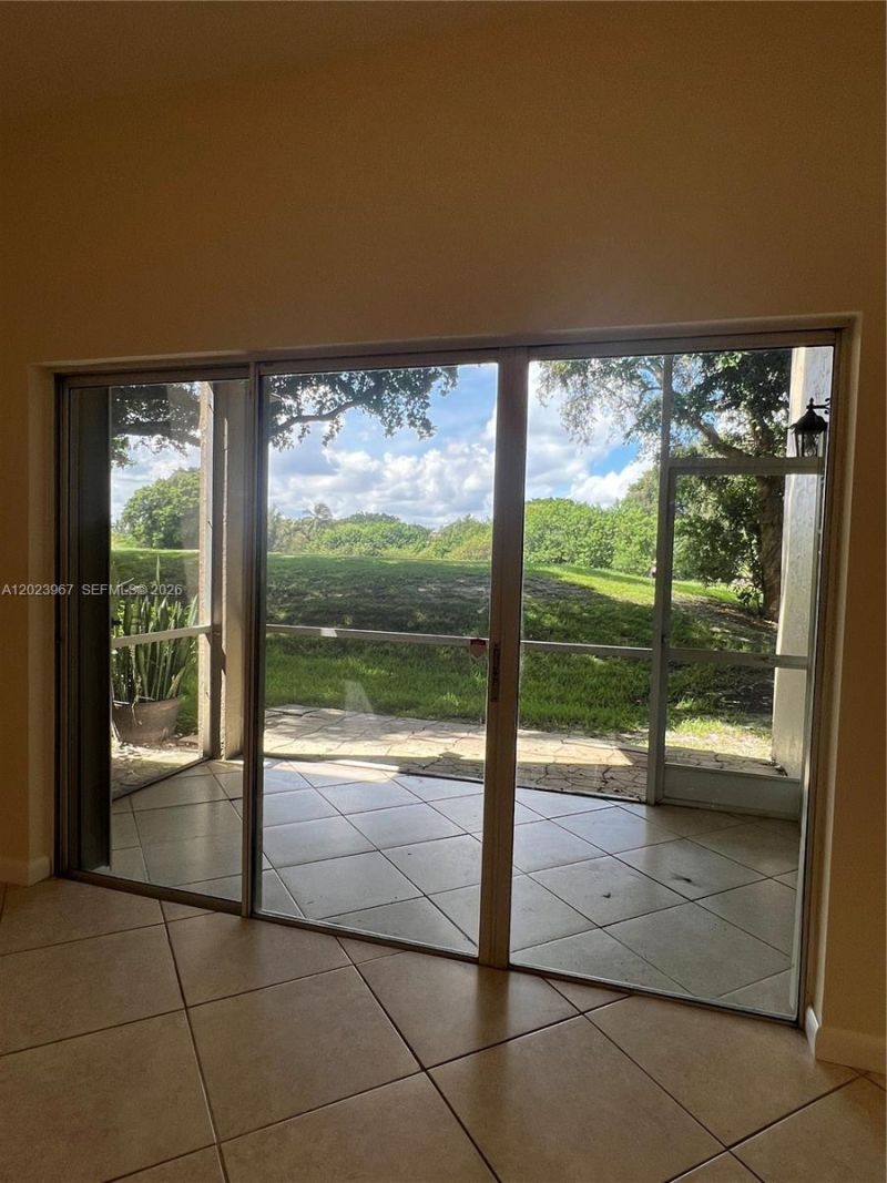 16373 Malibu Dr , Unit 51, Weston, FL 33326 Photo