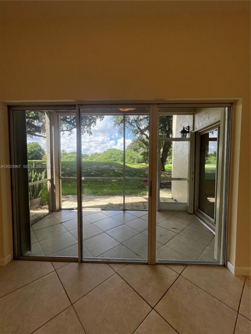 16373 Malibu Dr , Unit 51, Weston, FL 33326 Photo