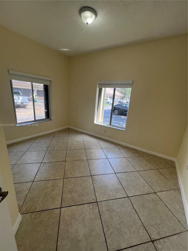 16373 Malibu Dr , Unit 51, Weston, FL 33326 Photo