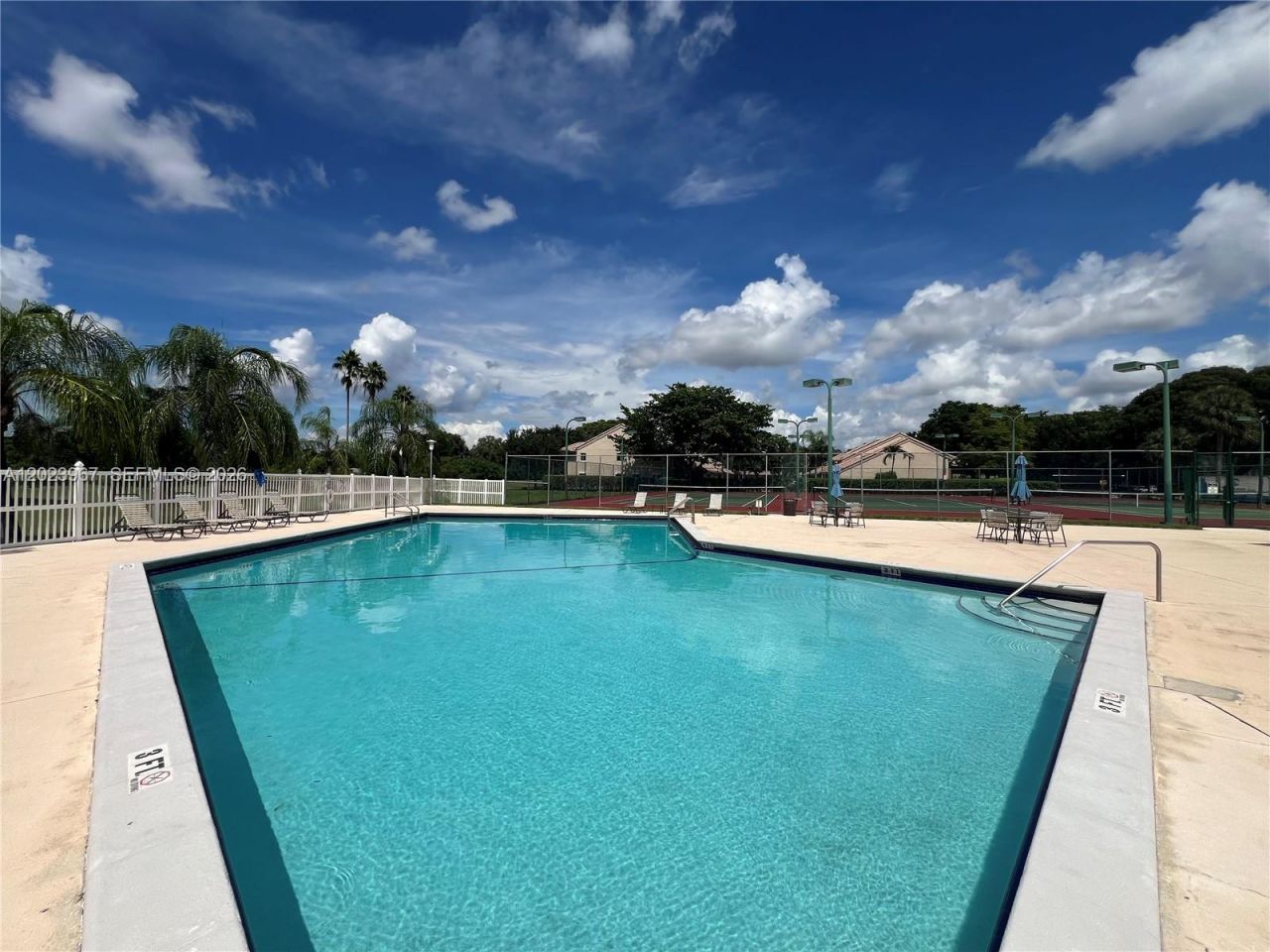16373 Malibu Dr , Unit 51, Weston, FL 33326 Photo