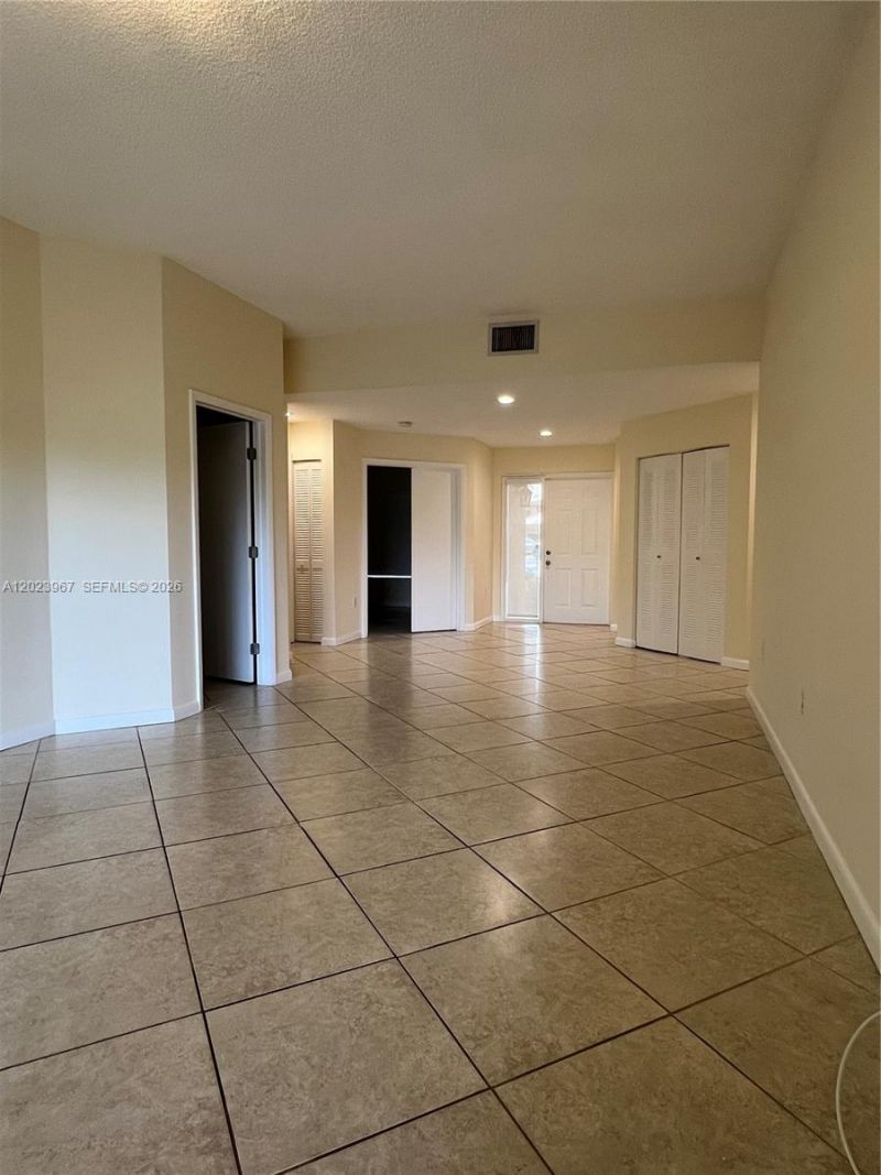 16373 Malibu Dr , Unit 51, Weston, FL 33326 Photo